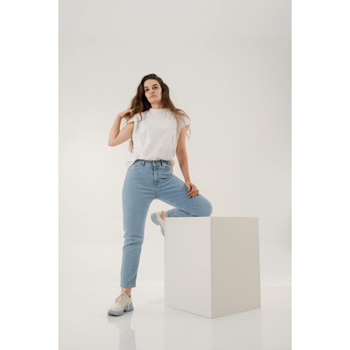 Pantalon Femme Mom Fit – Coupe Confortable & Style Vintage