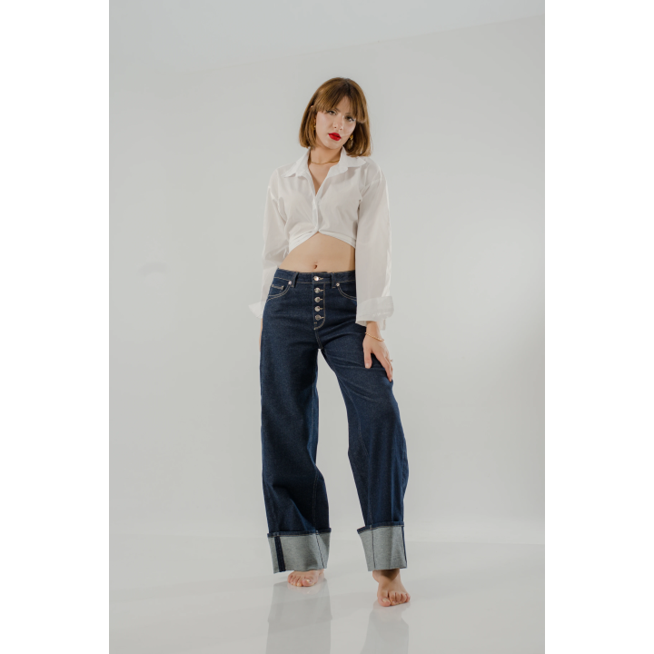 Jean Femme à Boutons – Coupe Large & Taille Haute