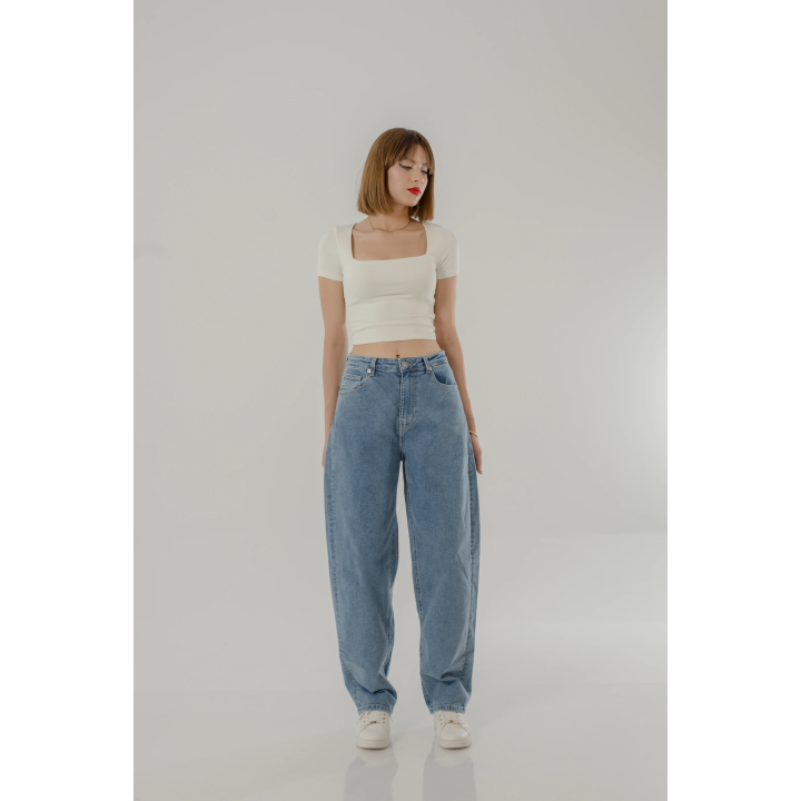 Pantalon Femme Coupe Ballon – Confort & Style Moderne