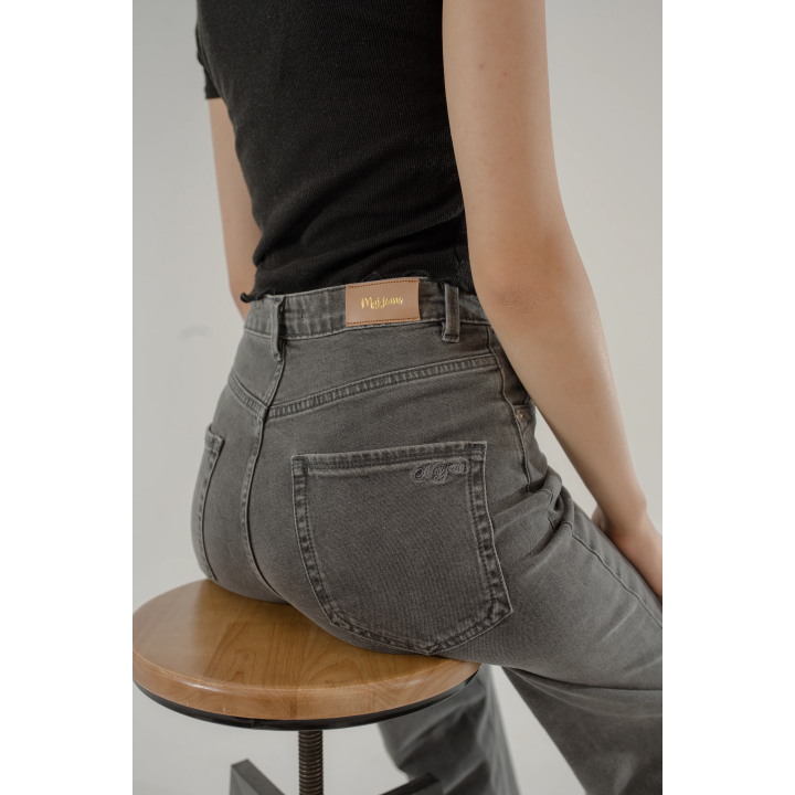 Pantalon Femme Coupe Ballon – Confort & Style Moderne