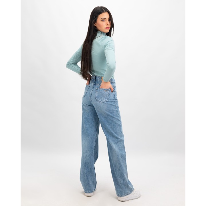 Jean large bouton croisé avec strass