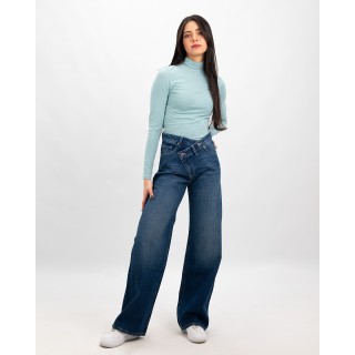 Jean large bouton croisé avec strass