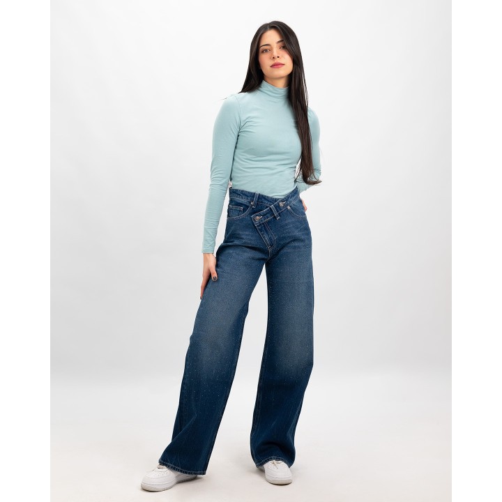 Jean large bouton croisé avec strass