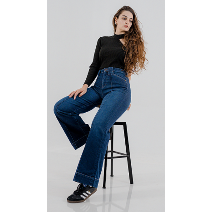 larges avec pli  devant