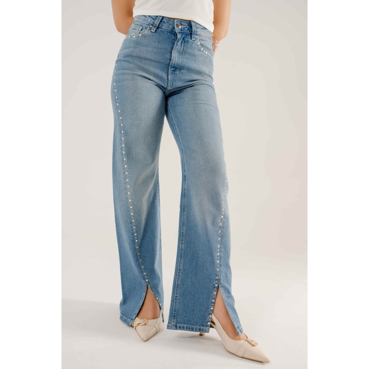 jeans large taille haute à fente  et rivets